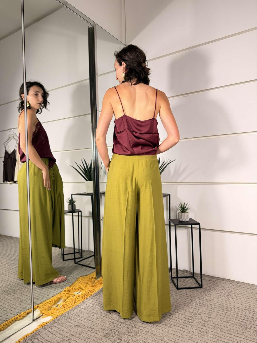 pantalone palazzo con pince tessuto effetto stropicciato olio P6K9LRC1238 IMPERIAL