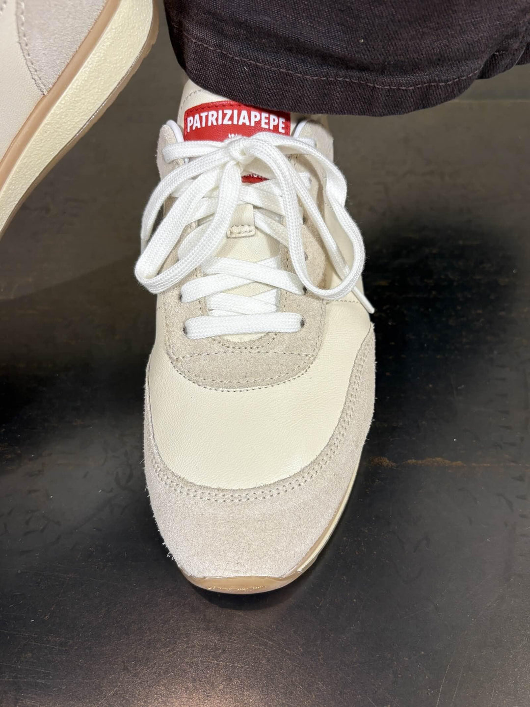 sneakers'93 in suede e pelle panna e rosse 2Z0074L150FG67 PATRIZIA PEPE PREVIEW