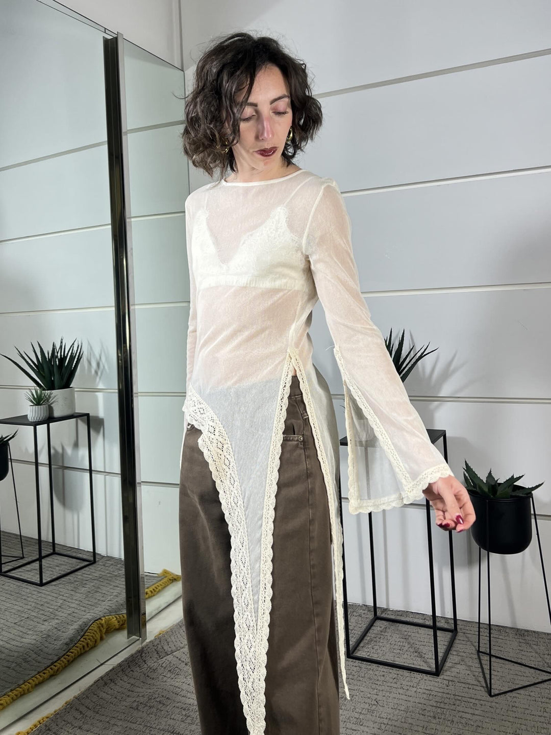 maglia con pizzo asimmetrica panna MVS-Q111BURRO HAVE ONE