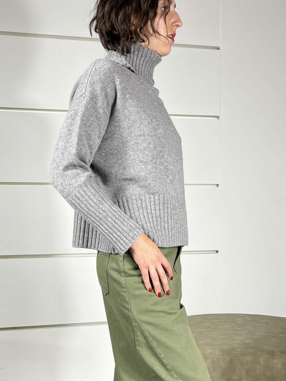 maglione collo alto con coste 100%lana grigio WL938-7AI25GRIGIO TENSIONE IN