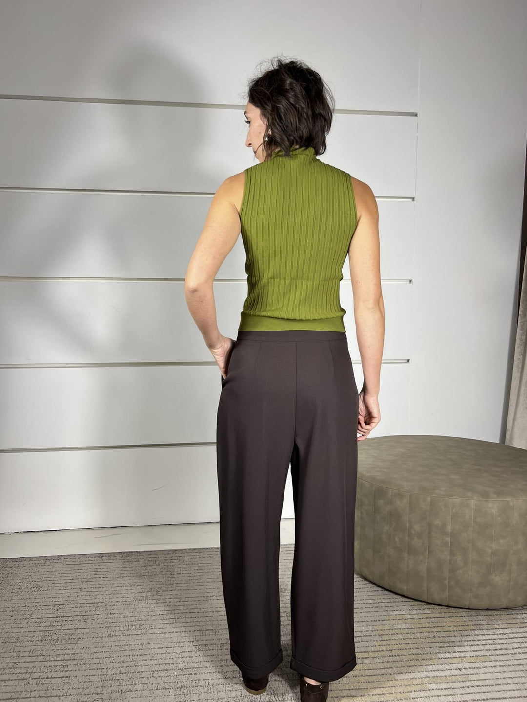 pantalone carrot con pinces moro TF0688MORO VICOLO