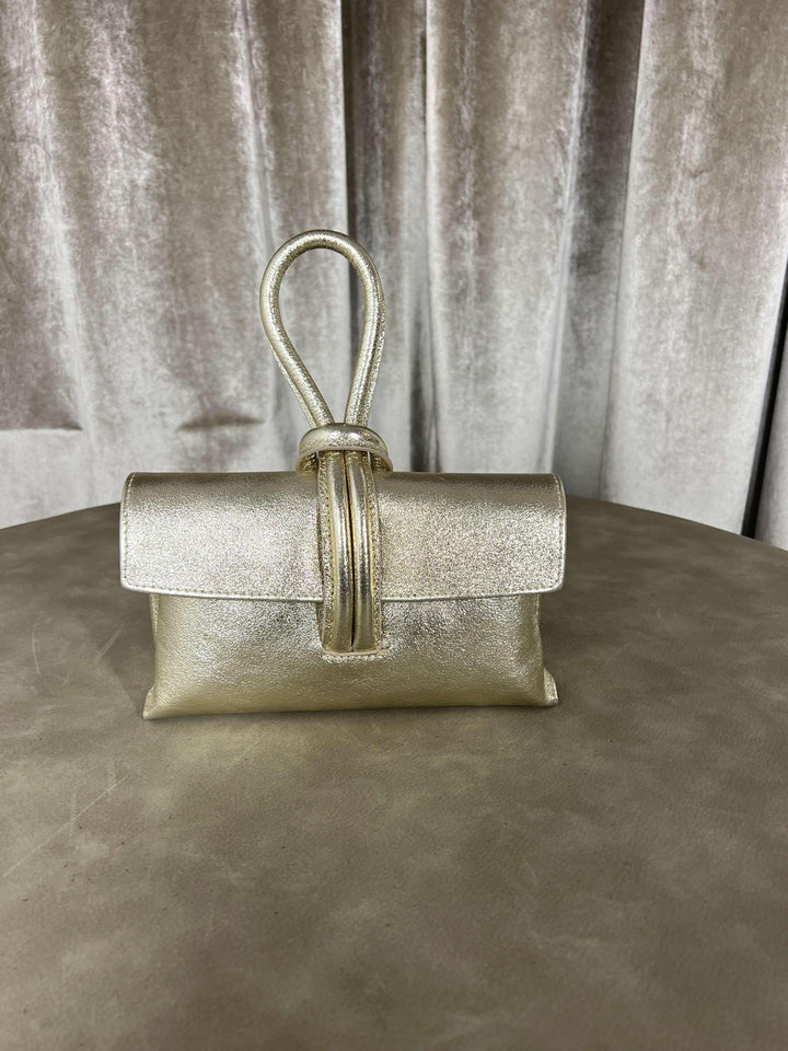 borsa nodo in pelle con tracolla regolabile oro 200414ORO FEMME CAFE SELECTION