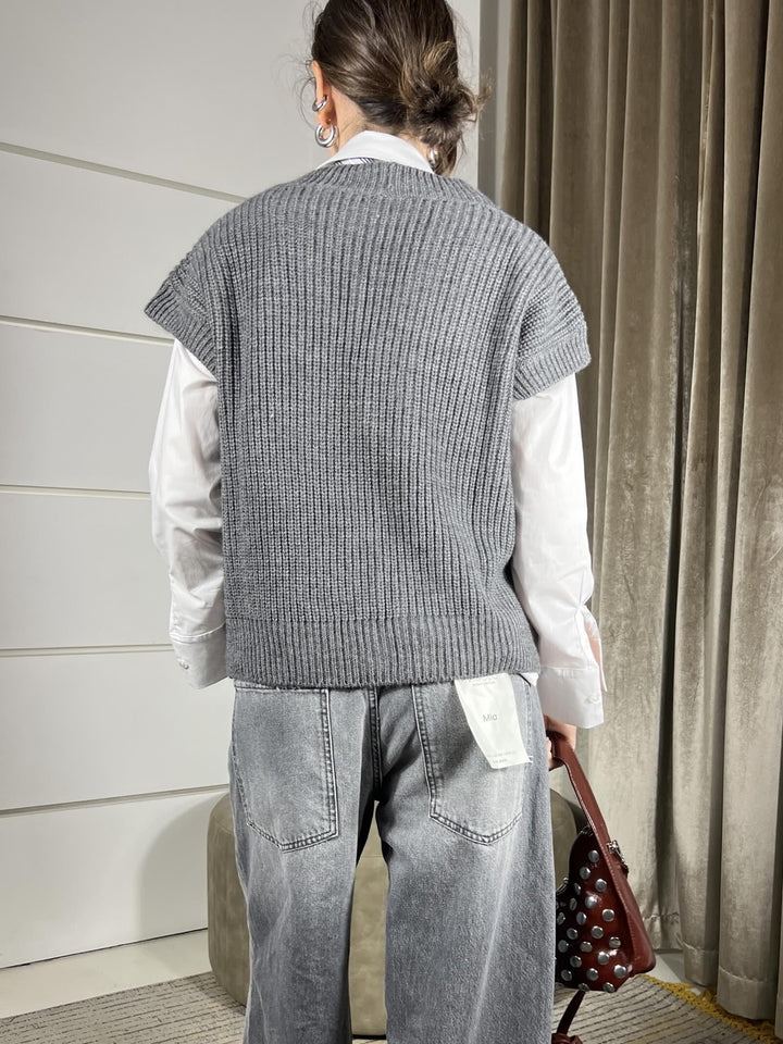 GILET GRIGIO CON SCOLLO A V E BOTTONI 55030FGRIGIO VICOLO