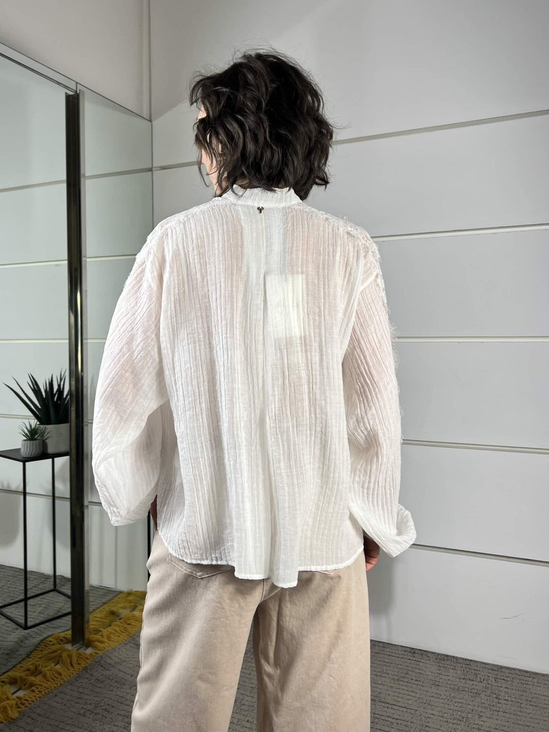 blusa scollo a v con inserti in pizzo riso R02Y0892RISO PHILIA LOFT
