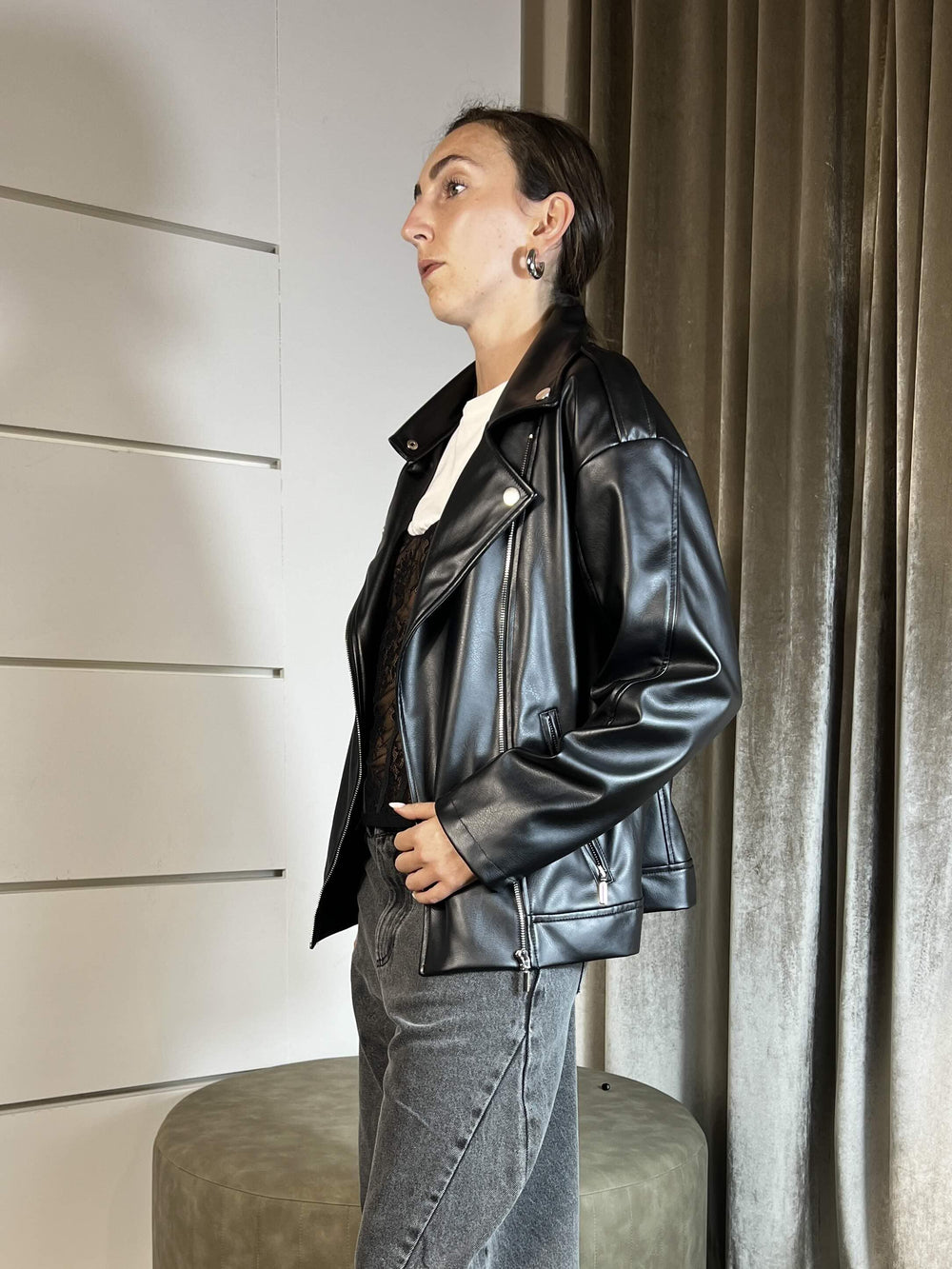CHIODO OVER IN ECOPELLE NERO KFS-P055NERO HAVE ONE