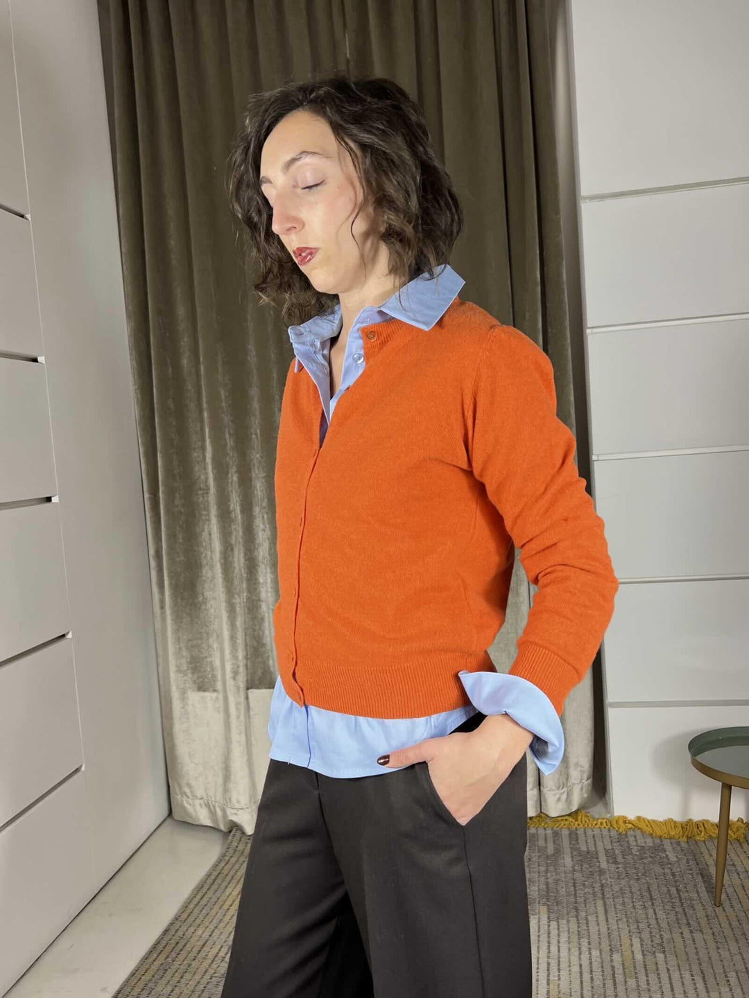 cardigan girocollo con bottoncini arancio in misto lana e cashmere D82083ARANCIO TENSIONE IN