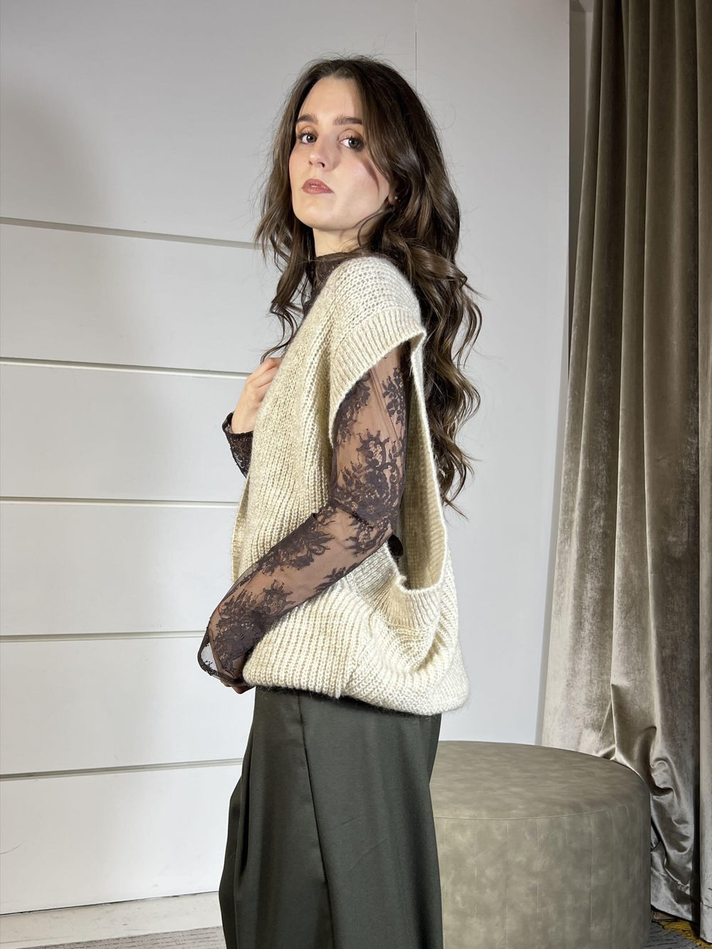 gilet con bottoni over scollo a vbeige misto lana giromanica ampio 55183FBEIGE VICOLO