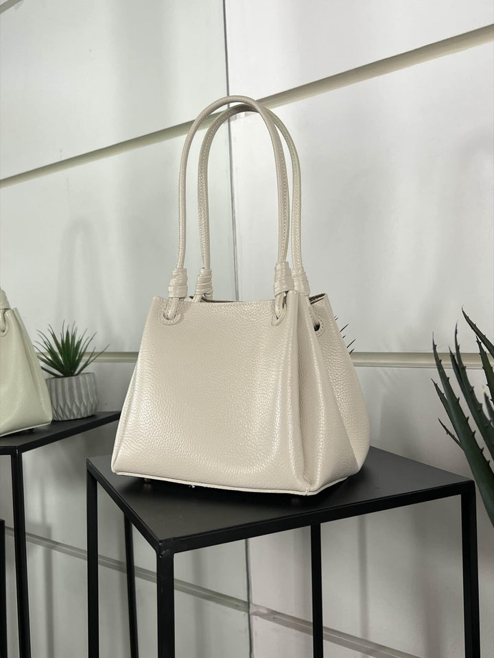 borsa a secchiello beige in vera pelle con pochette e tracolla DO-B0210BEIGE FEMME CAFE SELECTION