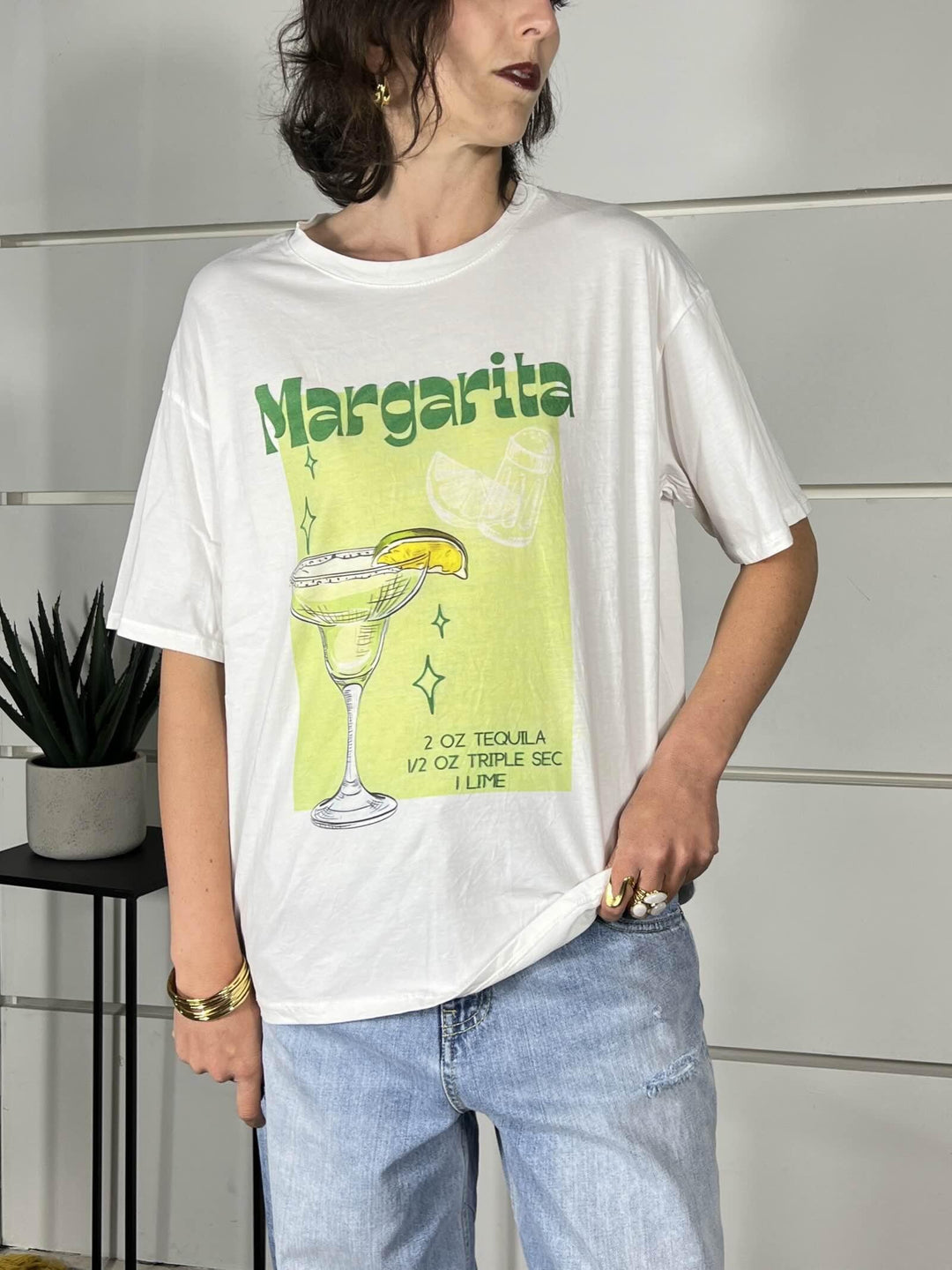 t-shirt con stampa margarita colori giallo e verde 690002MARGARITA SPICY CAFE