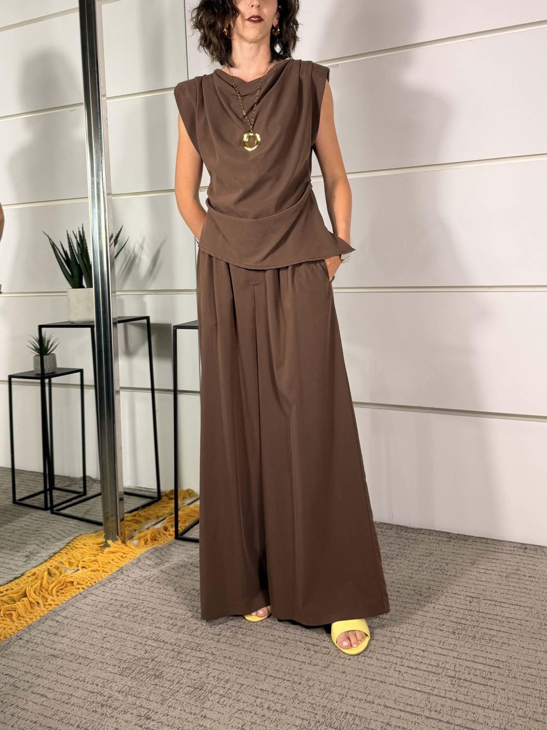 blusacon arricciature e pantalone a palazzo in modal moro PP385T387MORO SUSY MIX