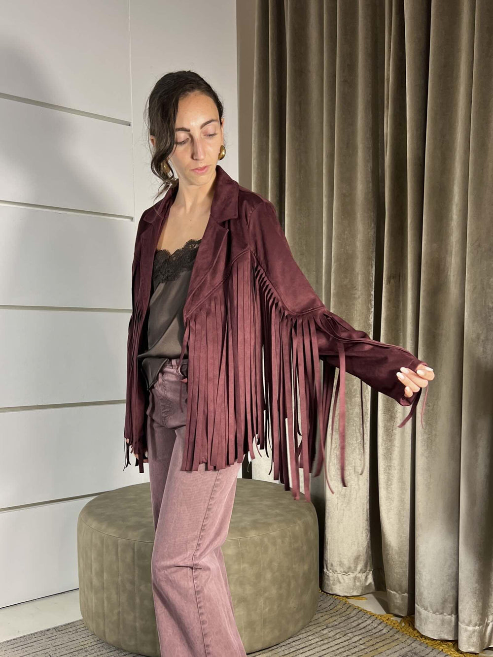 GIACCA BORDEAUX CON FRANGE SCAMOSCIATA JFW-P058BORDEAUX HAVE ONE