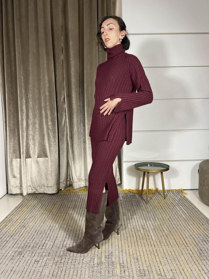 gonna in maglia a coste bordeaux in misto lana 77100FBORDEAUX VICOLO