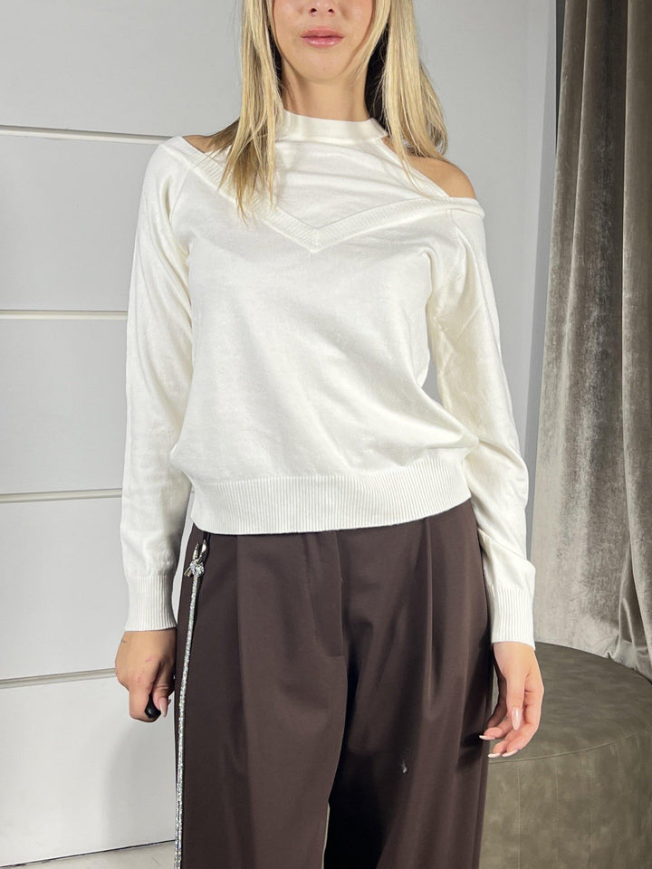 maglia con cut-out e dettaglio a v crema 250910CREMA SUSY MIX