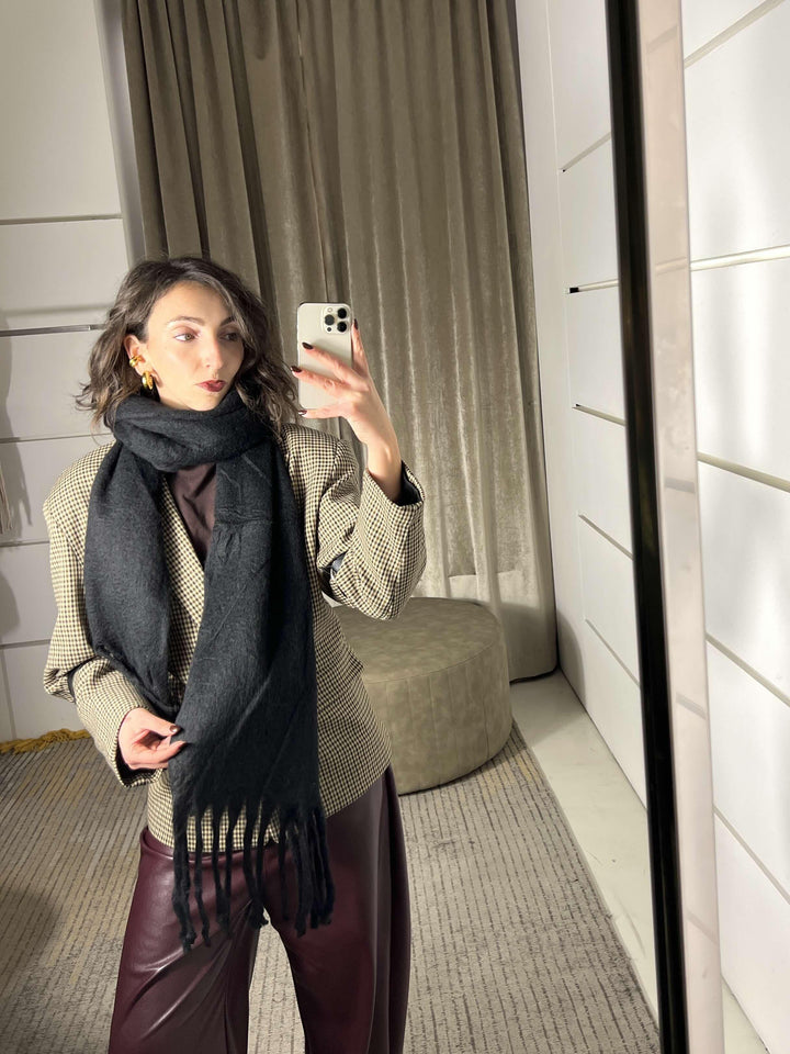 sciarpa con frange in misto lana nera S21357BLACK FEMME CAFE SELECTION