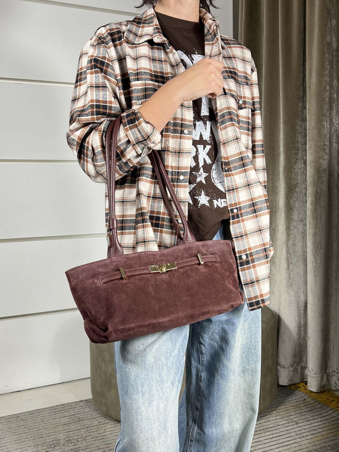 borsa modello baguette scamosciata vino BACILSUVINO SUSY MIX