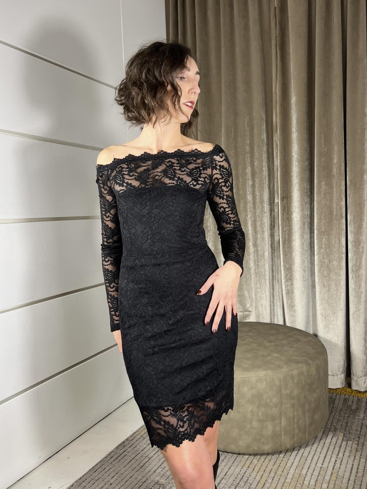 abito pizzo aderente con taglio dritto e spalle nude nero AFXTKRX1900 IMPERIAL