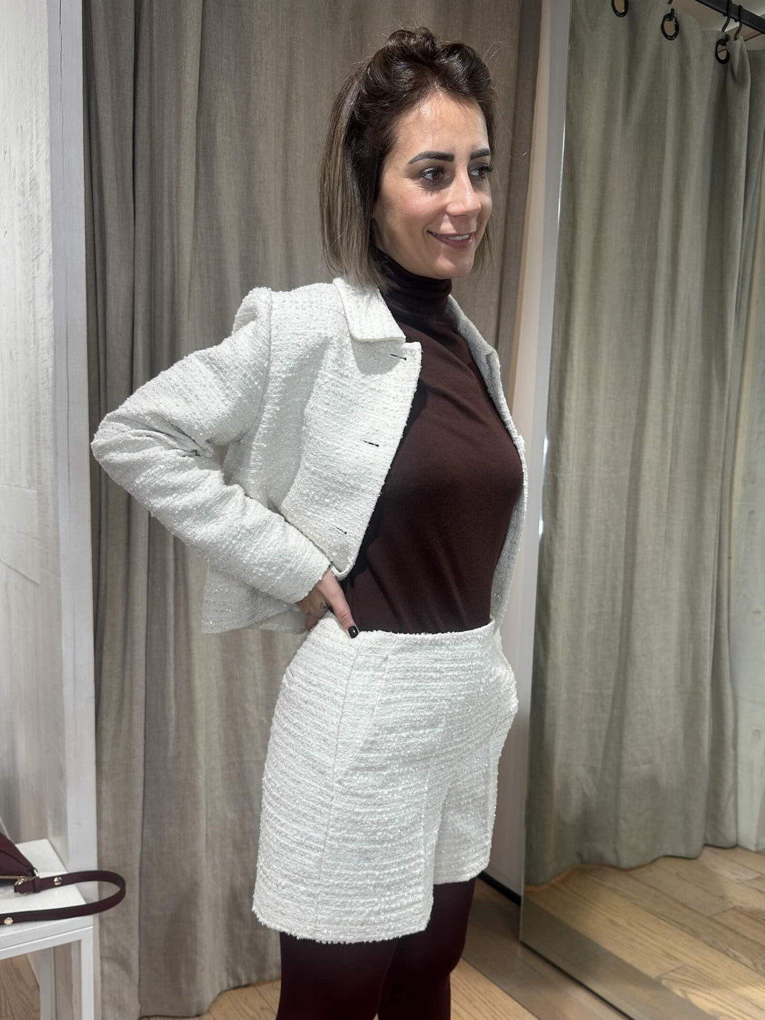 SHORTS AVORIO IN STUOIA JACQUARD LAMè GOLOSO001 iBLUES 2