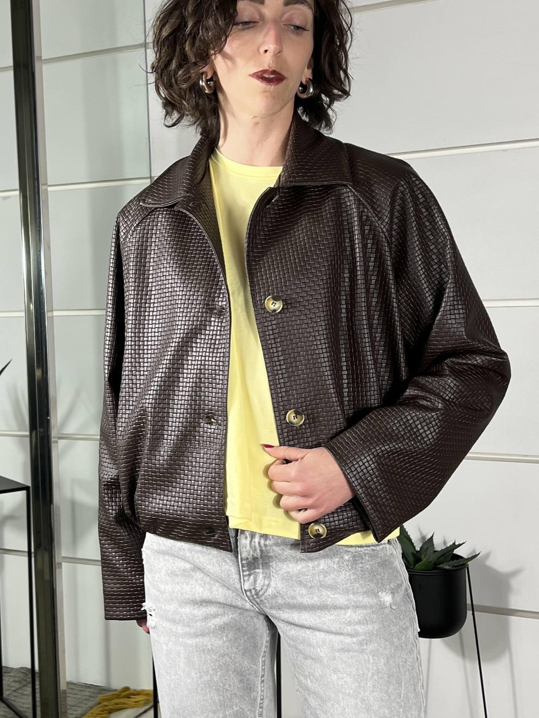 bomber in ecopelle intrecciato con collo a camicia moro KNO-Q056MORO HAVE ONE
