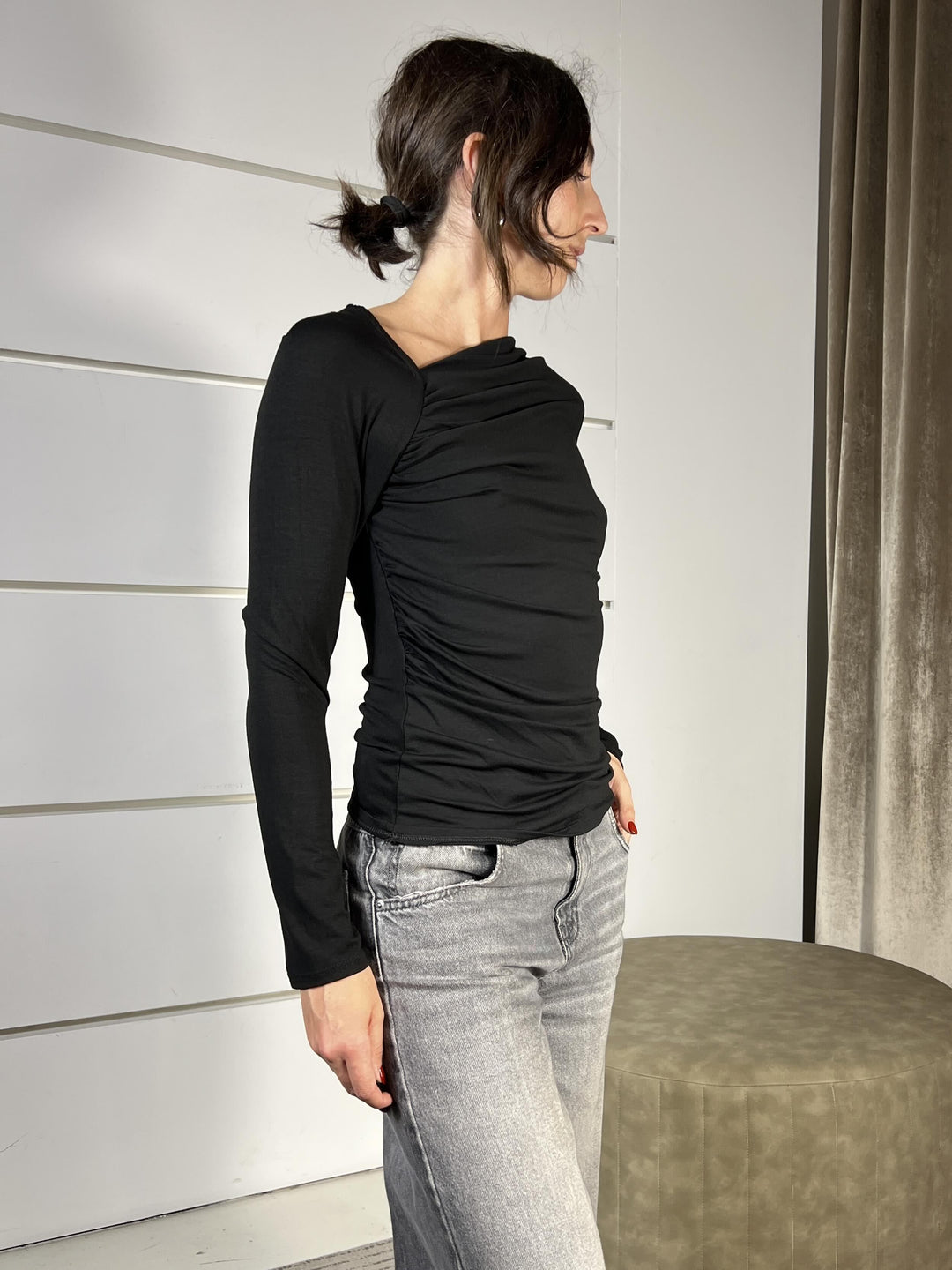 t-shirt manica lunga con arricciatura nera 2650NERO SUSY MIX