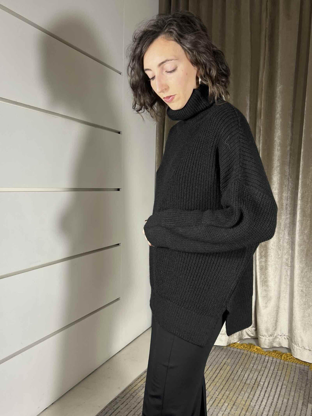 maglione collo alto over nero in misto lana e alpaca S01Y0953NERO PHILIA LOFT