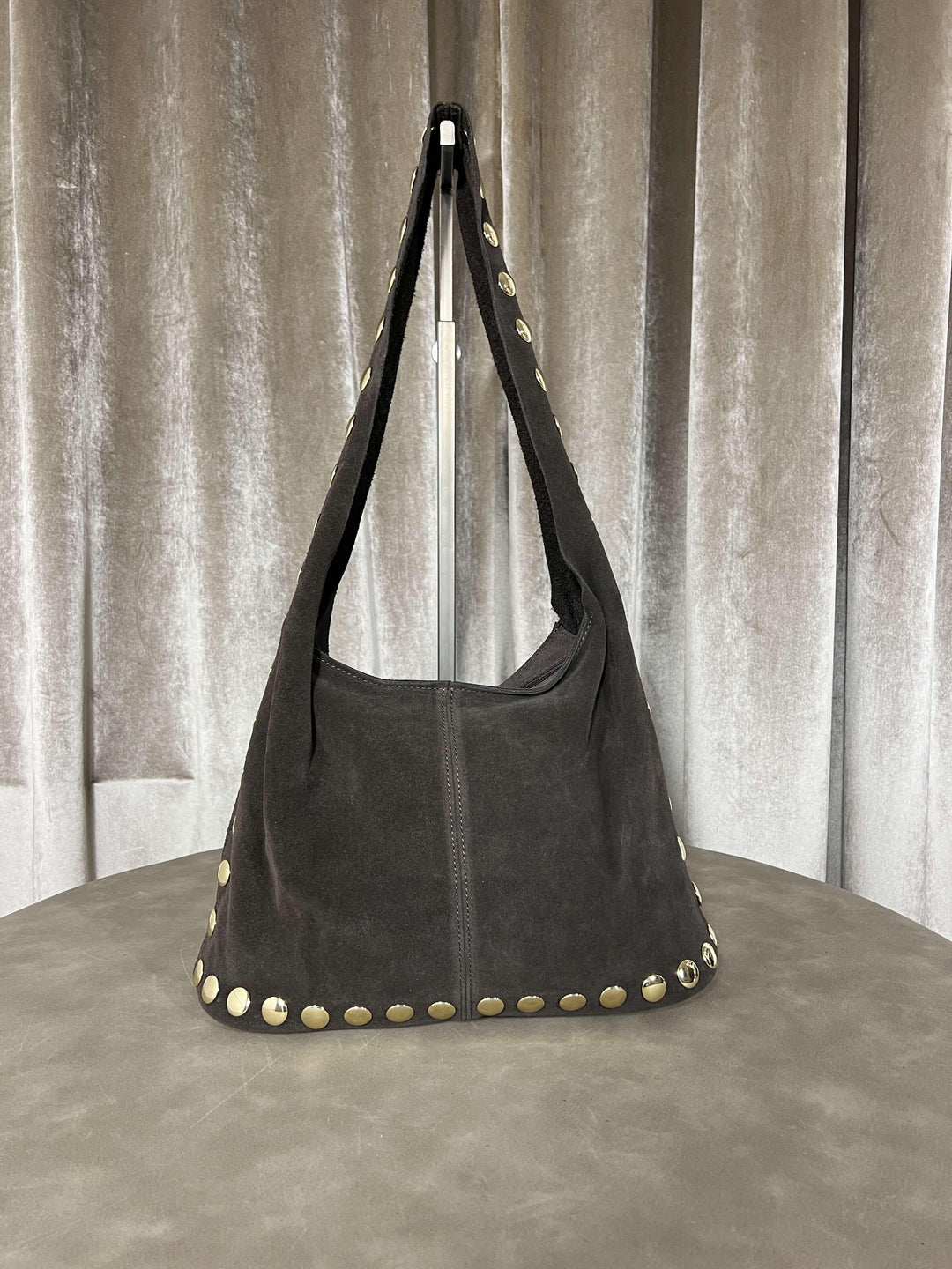 borsa in camoscio con borchie chiusura con zip moro 268428MORO FEMME CAFE SELECTION