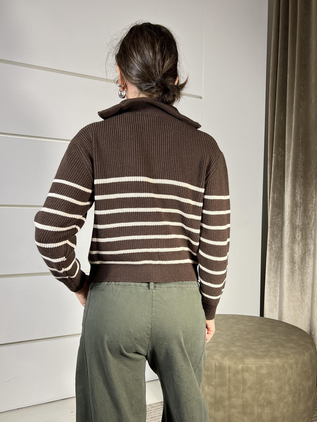 MAGLIONE A RIGHE MORO CON ZIP M92039MORO SUSY MIX