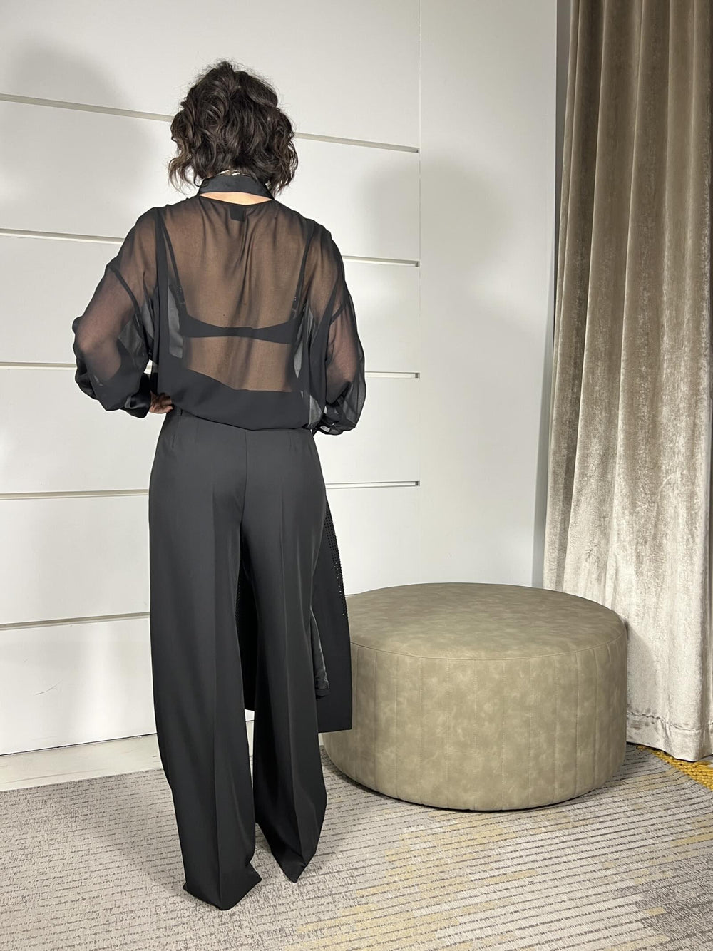 PANTALONE NERO A PALAZZO FLUIDO RISO PANTALONEZ99 PINKO