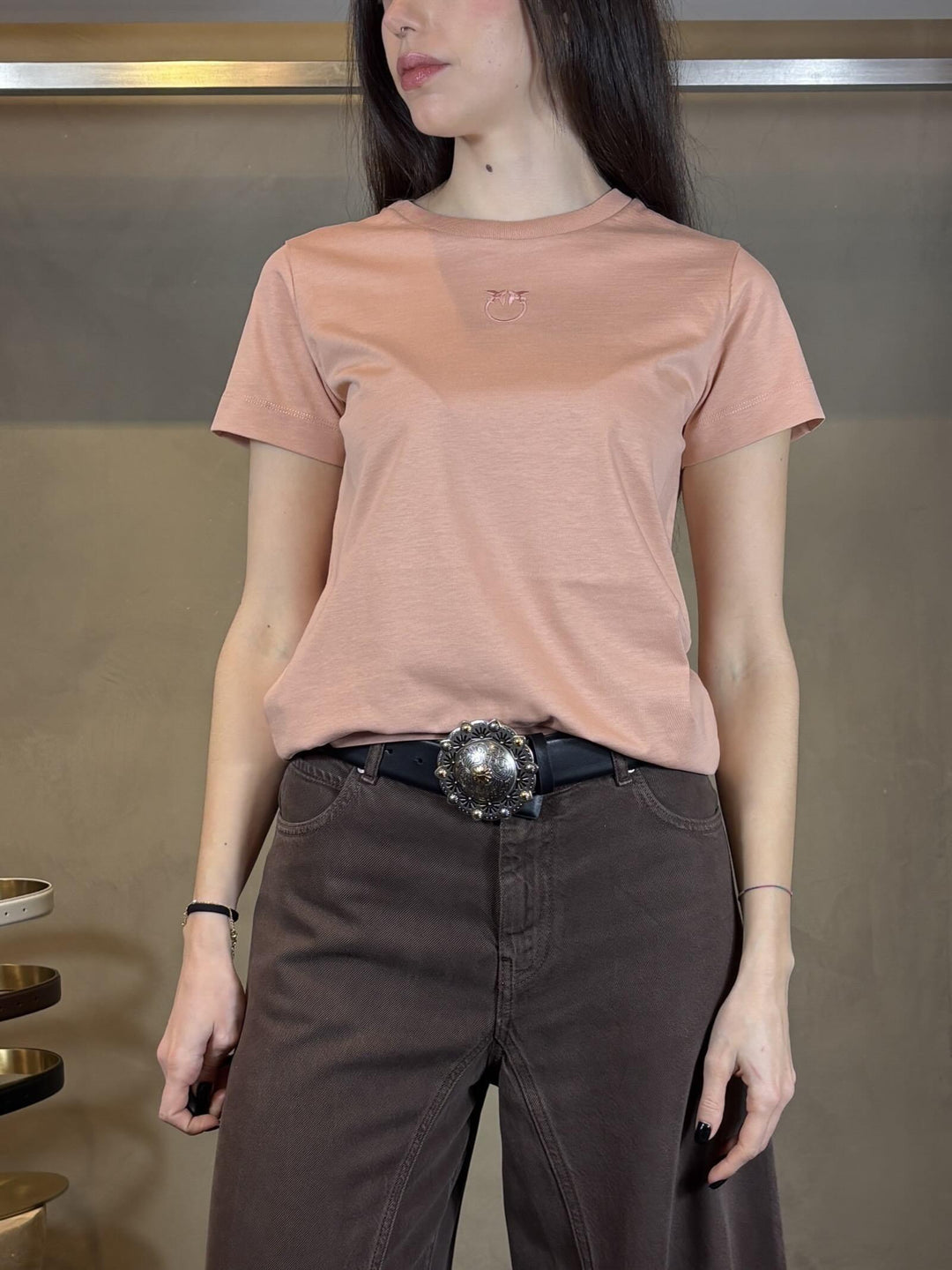 t-shirt rosa pesca con logo ricamato BUSSOLOTTOP92 PINKO