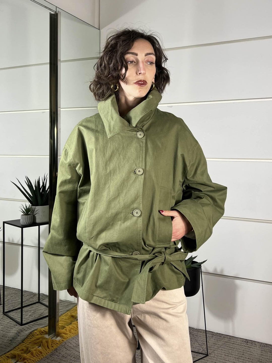 trench collo alto con cinta militare 126063MILITARE TENSIONE IN