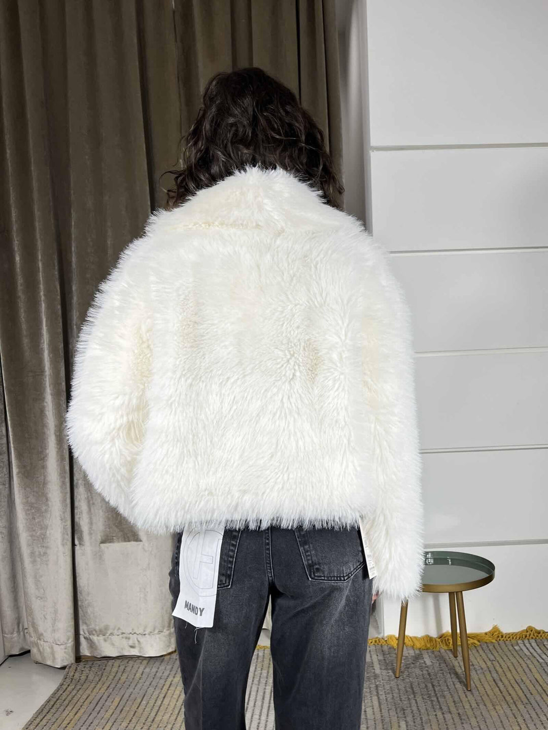 ecopelliccia corta collo sciallato panna KDY-P035PANNA HAVE ONE