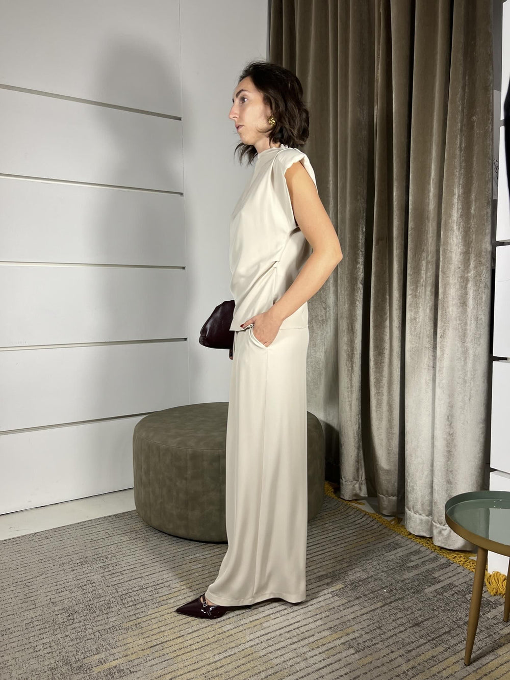 completo top con arricciatura e  pantaloni a palazzo beige PP258T52BEIGE SUSY MIX