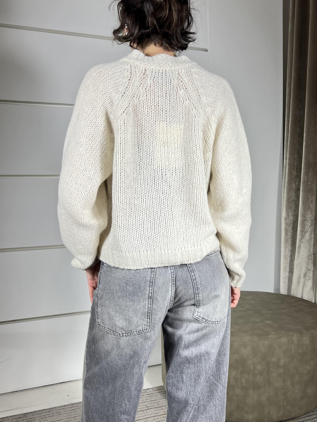 cardigan scollo a v con bottone gioiello calce JIT-P021CALCE HAVE ONE