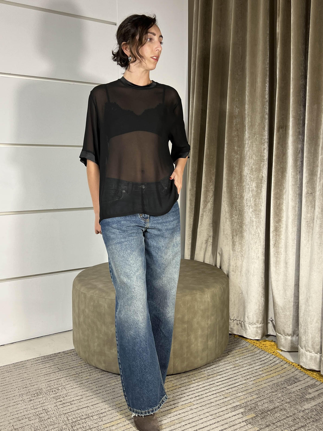 t-shirt nera over manica corta con trasparenze e bordi in raso TWG-P013NERO HAVE ONE