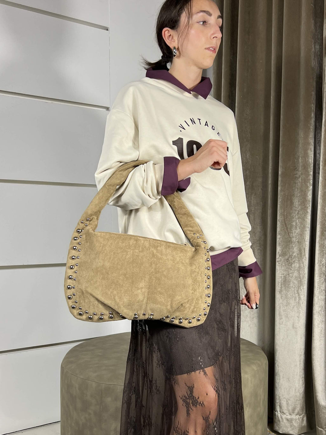 BORSA SCAMOSCIATA TAUPE CON BORCHIE RSS5367TAUPE FEMME CAFE SELECTION