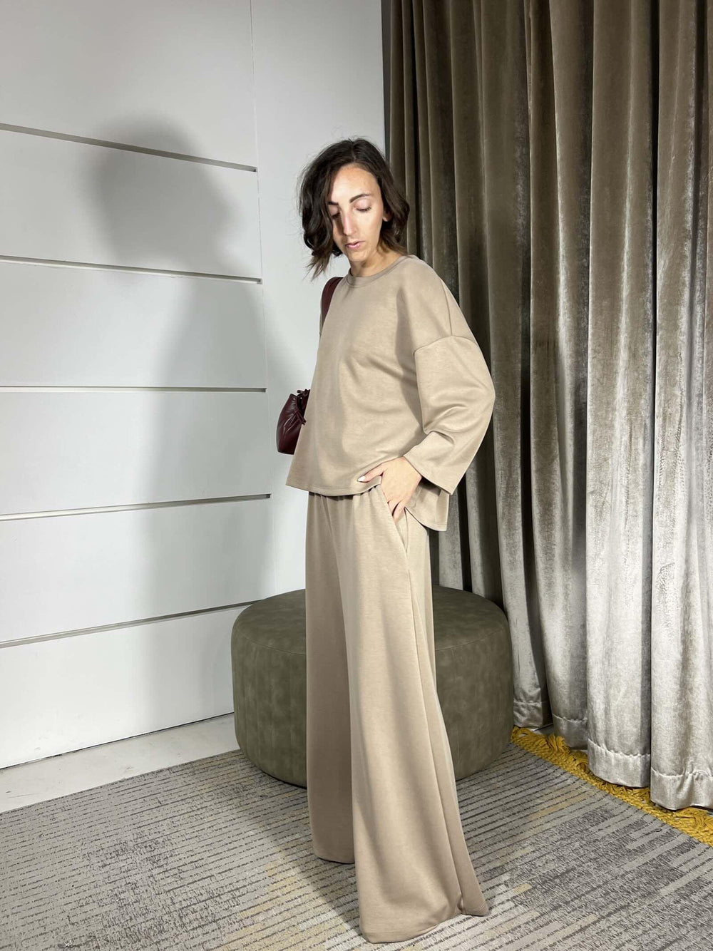 COMPLETO TORTORA FELPA E PANTALONE ALASKATORTORA SUSY MIX