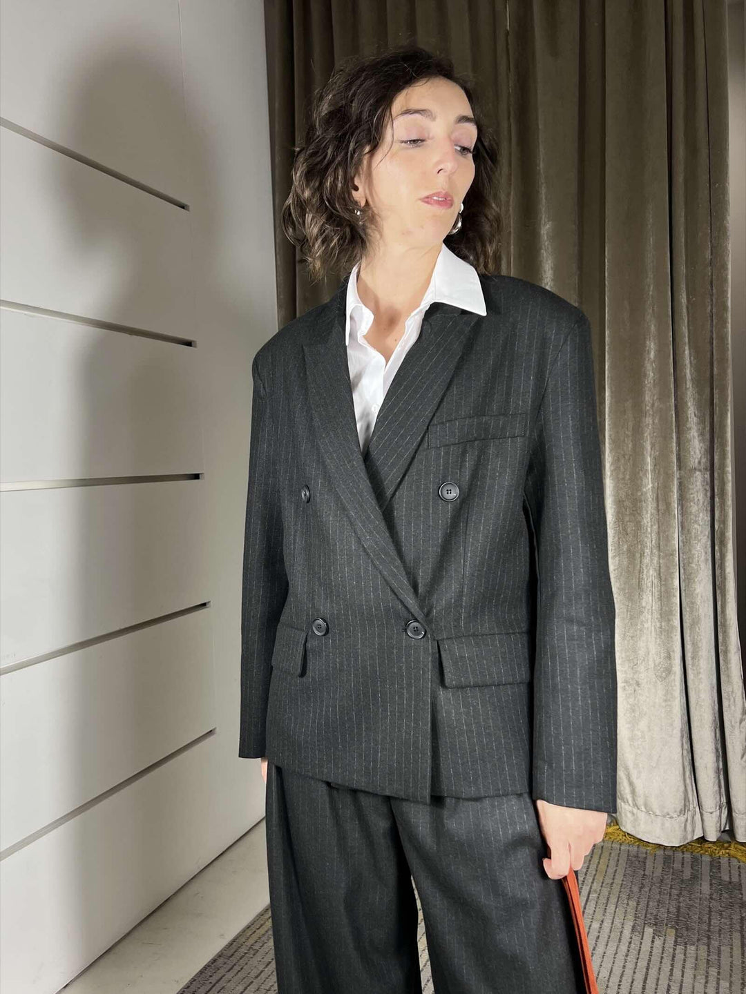 giacca gessata doppiopetto nera in calda viscosa D01E1000NERO PHILIA LOFT