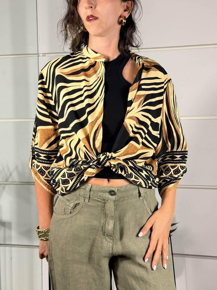 camicia coreana fantasia etnica, volendo si abbina al pantalone 100%vi CMA-Q443FANTASIA HAVE ONE