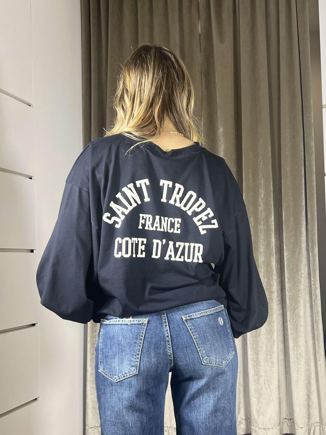 t-shirt blu con scritta panna nel retro saint tropez france corte d'azul 26M3866NOTTE/PANNA TENSIONE IN