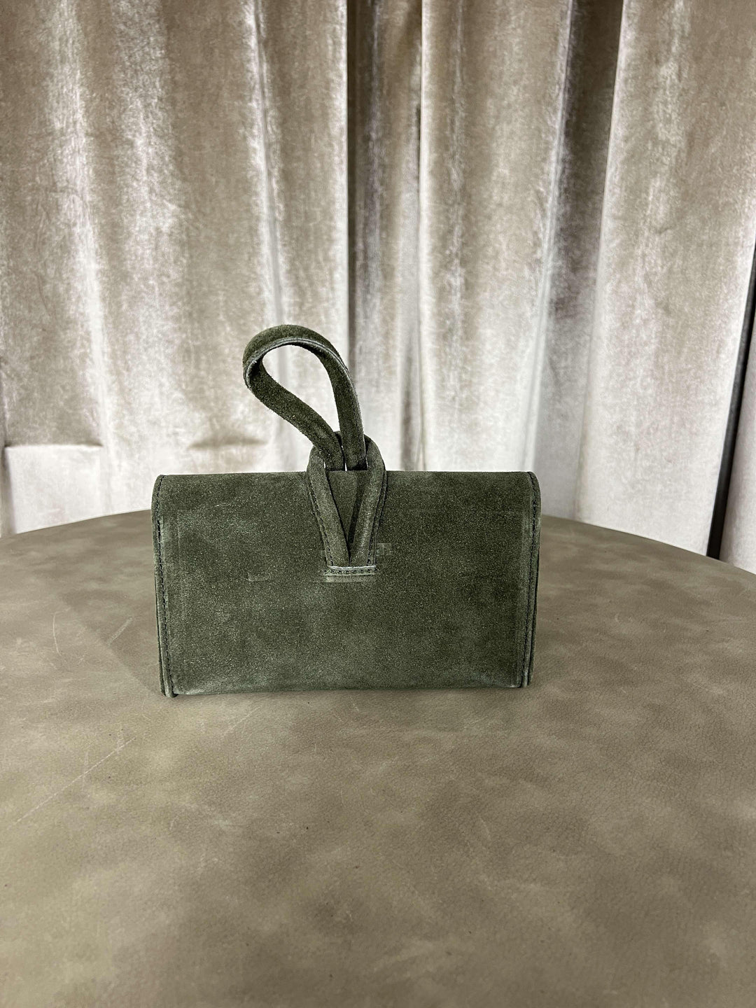 BORSA A NODO IN CAMOSCIO VERDE 200415VERDE FEMME CAFE SELECTION