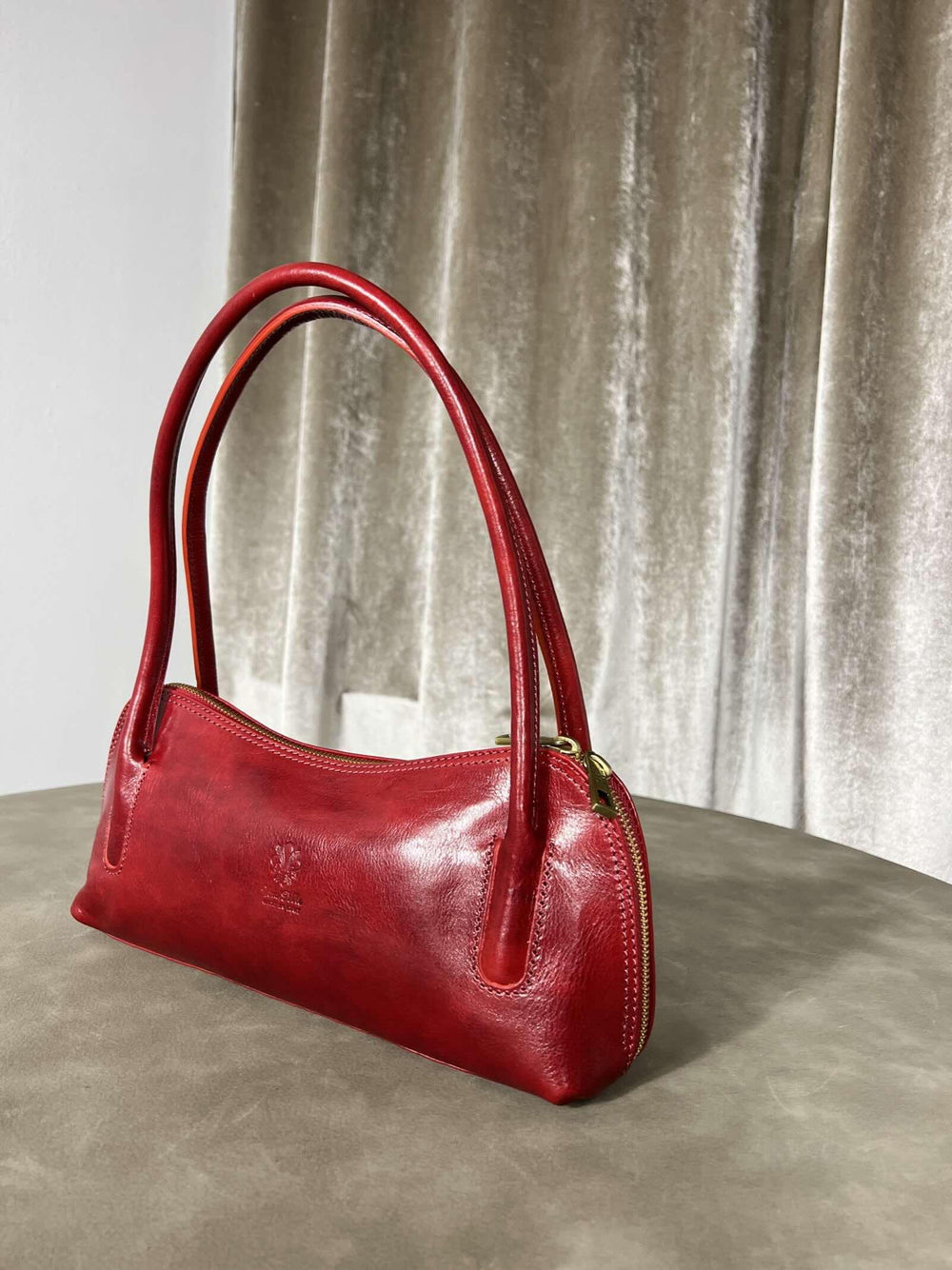 borsa rossa in vera pelle con manico interno check effetto vintage 266527ROSSO FEMME CAFE SELECTION