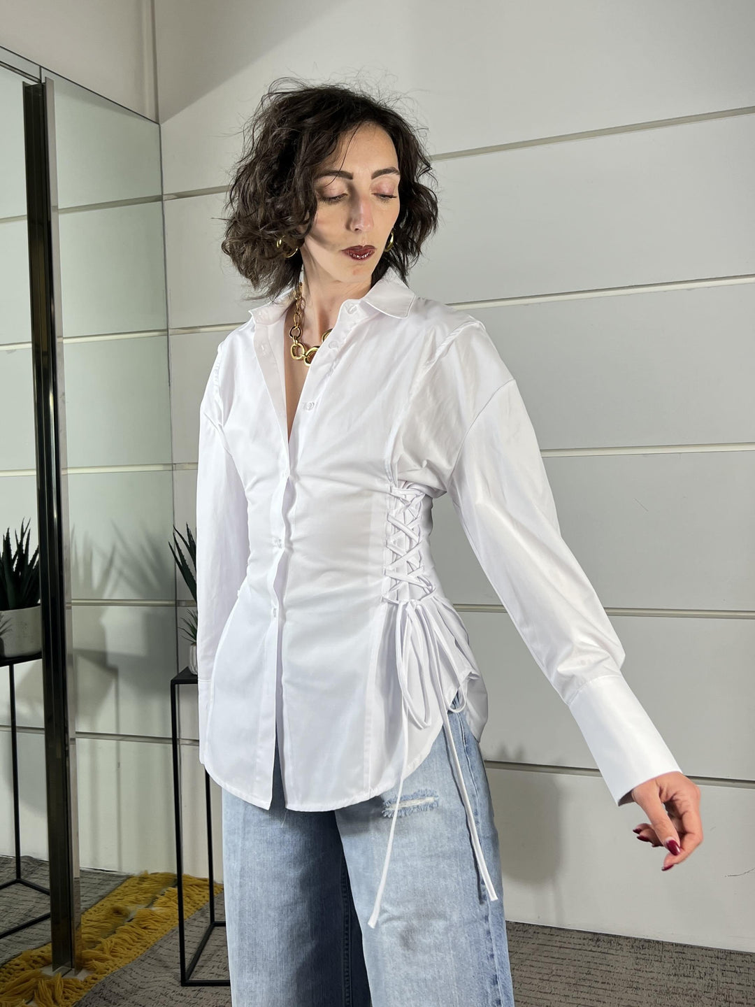 camicia bianca con lacci ai lati per sfiancarla CVS-Q234BIANCO HAVE ONE