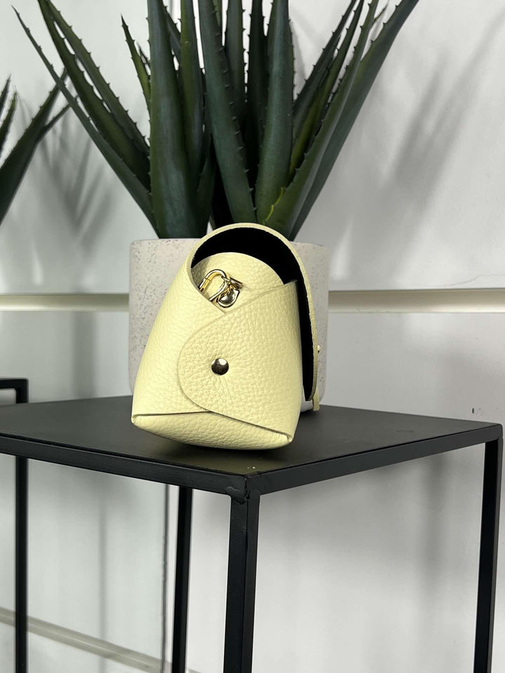 borsa in vera pelle lime con tracolla a catena 5363SOFT LIME FEMME CAFE SELECTION
